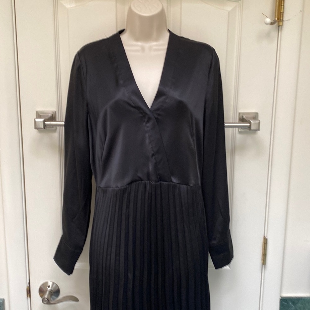 Scotch & Soda Printed Pleated Midi-dress - Picture 5 of 7